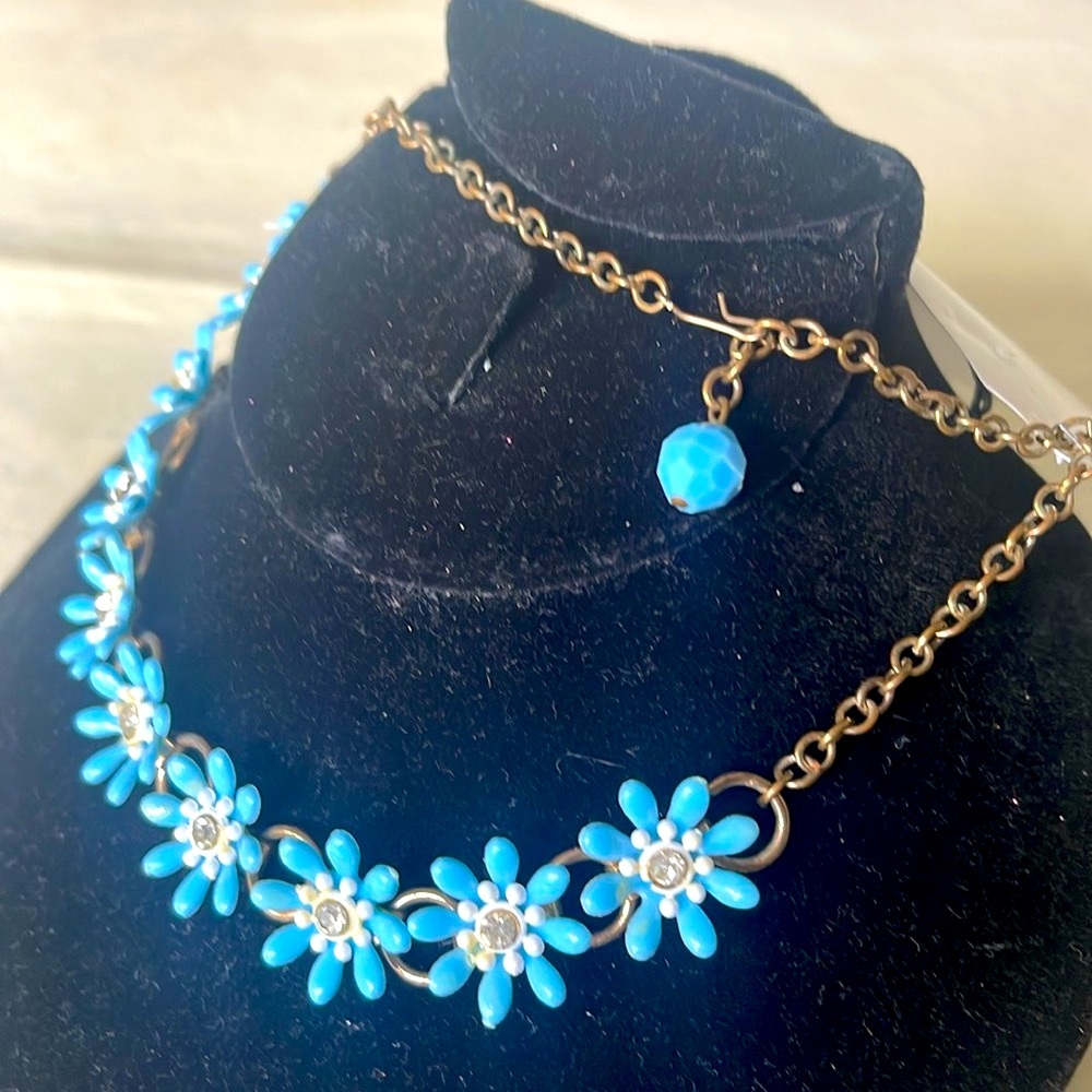 #16 in 30-40 necklace